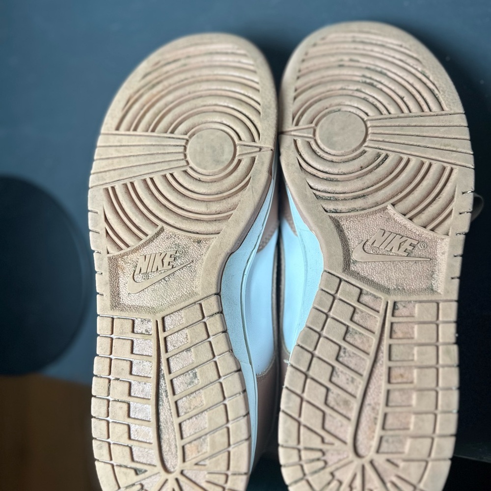 Nike Dunk Low Women's Shoes - Picture 4 of 4
